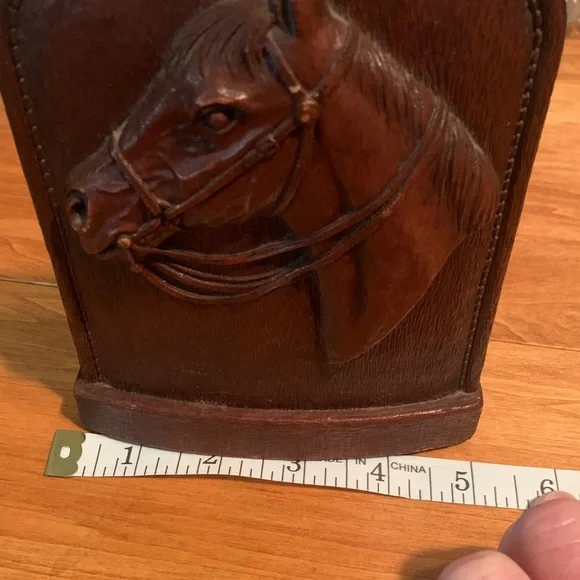 Vintage Brown 1940s Syroco Wood Horse Head Bookend Set of 2…2nd One Just Found! - Picture 8 of 16
